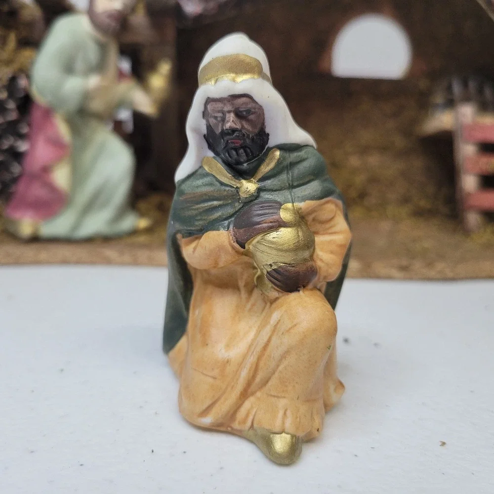 Ceramic Nativity‎ Wooden Moss Manger Religious Scene Handmade Vintage Mixed Race
